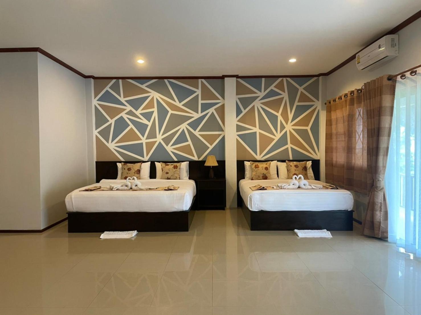 Lanta Arrow House Hotel Ko Lanta Buitenkant foto