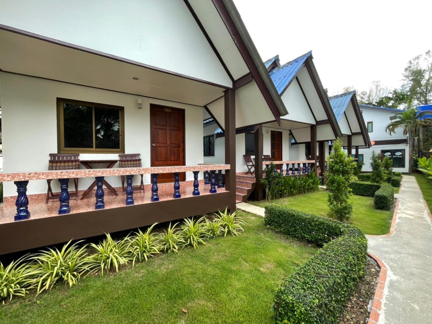 Lanta Arrow House Hotel Ko Lanta Buitenkant foto