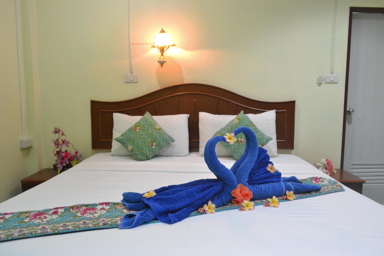 Lanta Arrow House Hotel Ko Lanta Buitenkant foto